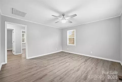 Living - 126 S Jackson Rd, Lancaster, SC 29720 photo 2 of 4