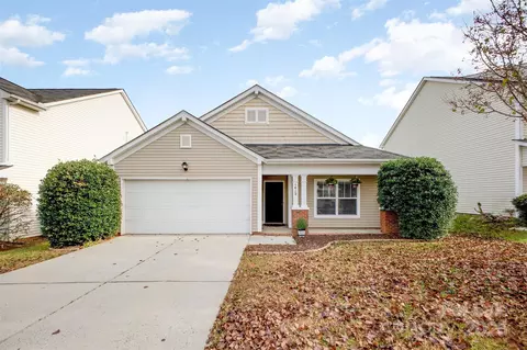 1412 Ladora Dr, Charlotte, NC 28262