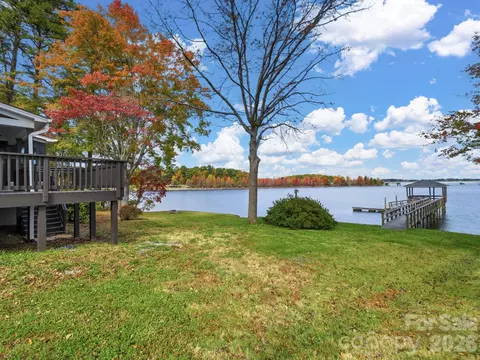 9115 Clement Cir, Terrell, NC 28682
