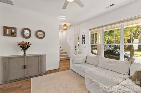 520 Catawba Ave, Davidson, NC 28036 photo 6