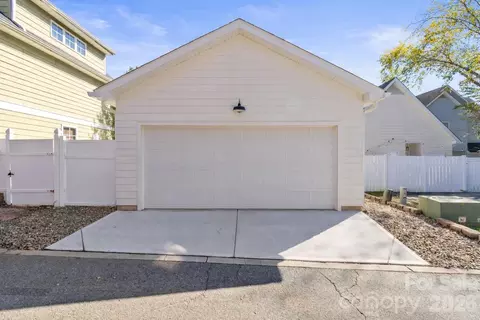 520 Catawba Ave, Davidson, NC 28036 photo 36