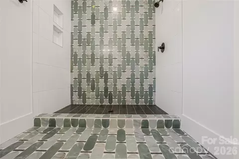 Bath - 4221 Spring St, Matthews, NC 28105 photo 7 of 11