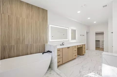 Bath - 4221 Spring St, Matthews, NC 28105 photo 5 of 11