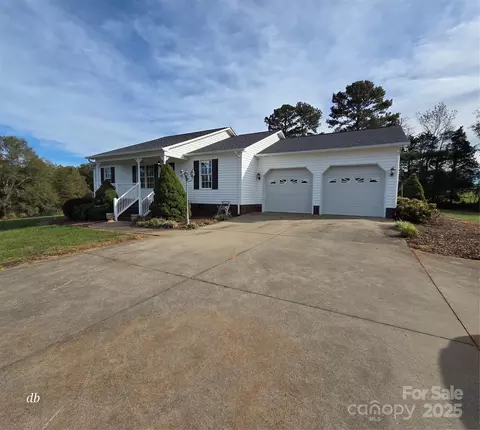 325 Gwen Ln, Shelby, NC 28152