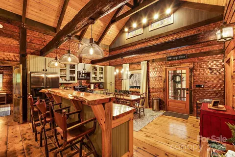 133 Buckeye Ridge Rd, Beech Mountain, NC 28604 photo 5