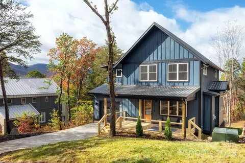 27 Hillcrest Rd, Black Mountain, NC 28711