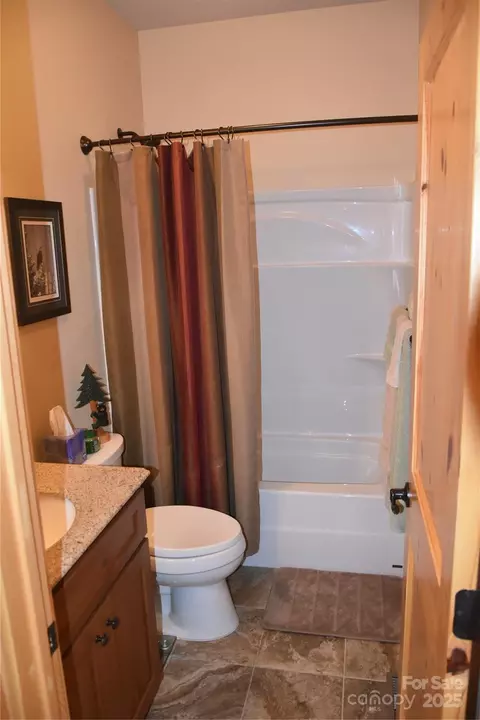 Bath - 80 Grandview Loop, Nebo, NC 28761 photo 3 of 4