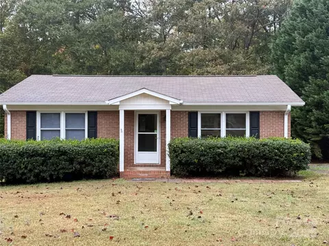 502 Short St, Stanley, NC 28164