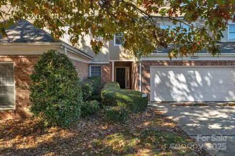 11184 Villa Trace Pl, Charlotte, NC 28277