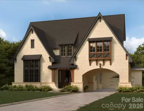 340 N Fork 3 Rd #3, Black Mountain, NC 28711