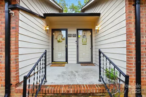 120 Ashleigh Ct, Fort Mill, SC 29715