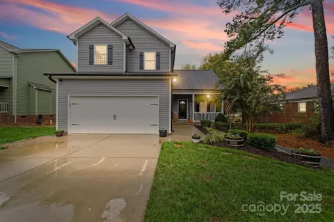 8600 Lee St, Mount Pleasant, NC 28124