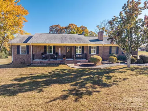 4866 E Hwy 150 Hwy, Lincolnton, NC 28092