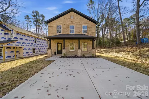 1107 Greenwood St, Albemarle, NC 28001