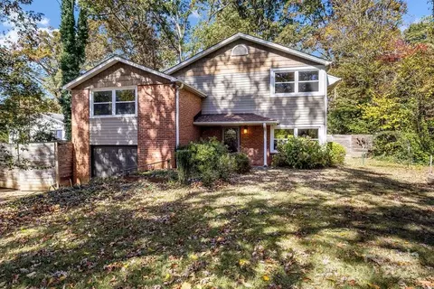 145 Beverly Rd, Asheville, NC 28805