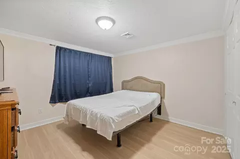Bedroom - 5260 Rifle Range Rd, Conover, NC 28613 photo 1 of 6