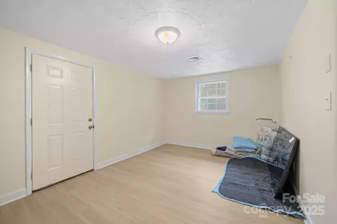 Bedroom - 5260 Rifle Range Rd, Conover, NC 28613 photo 6 of 6