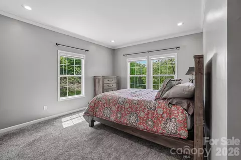 Bedroom - 590 Willow Ln, Marshall, NC 28753 photo 5 of 5