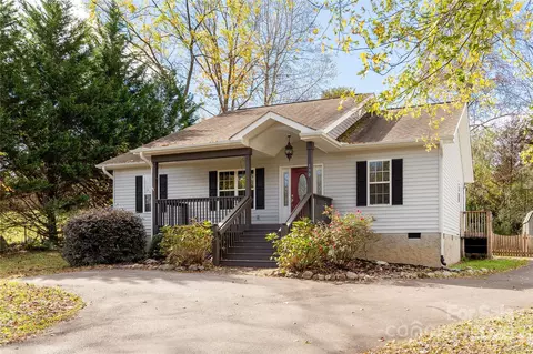 190 Temple Church Rd, Brevard, NC 28712