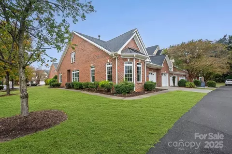 703 Congressional Ln, Fort Mill, SC 29708
