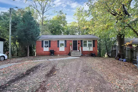 900 Davenport St, Charlotte, NC 28208