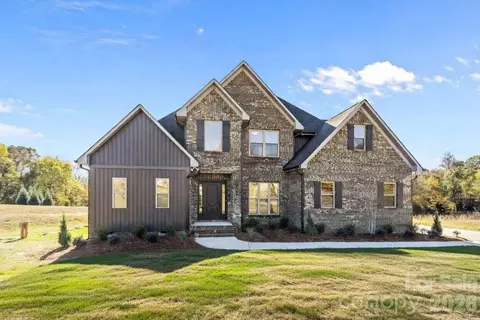 2003 Duntov Dr, Monroe, NC 28110