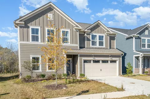 14042 Aikenwood Dr, Charlotte, NC 28278