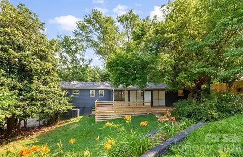 28 Pine Ln, Asheville, NC 28806