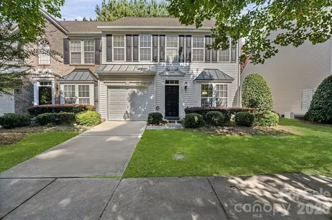 152 Cypress Landing Dr, Mooresville, NC 28117