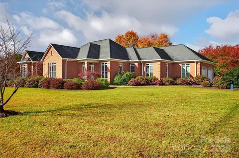 311 Palmer Cir, Rockwell, NC 28138