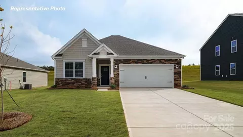 3052 Sassafras Trl, Gastonia, NC 28056