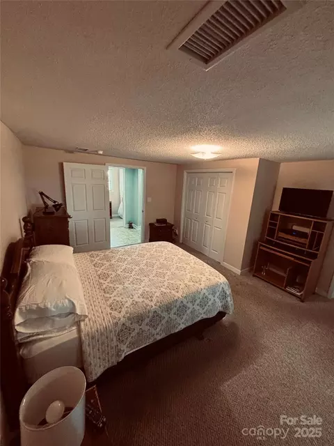 Bedroom - 4211 Wolf Pond Rd, Monroe, NC 28112 photo 3 of 7