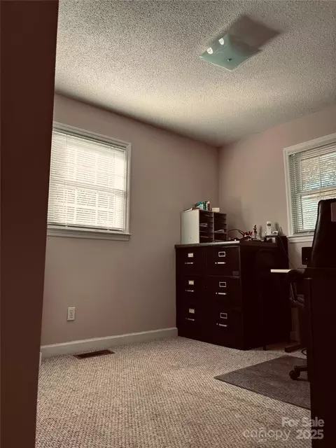Bedroom - 4211 Wolf Pond Rd, Monroe, NC 28112 photo 4 of 7