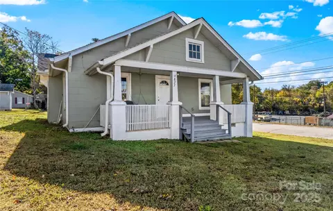 827 Ford St, Lexington, NC 27292