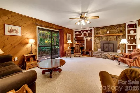 495 Savannah Dr, Sylva, NC 28779 photo 9