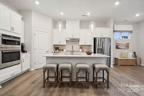 5517 Wolfpack Aly, Indian Land, SC 29707