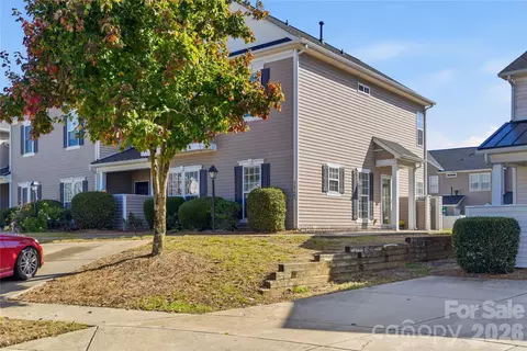 14722 Lions Pride Ct, Charlotte, NC 28273