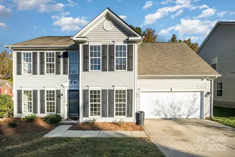 12250 Wallace Ridge Dr, Charlotte, NC 28269