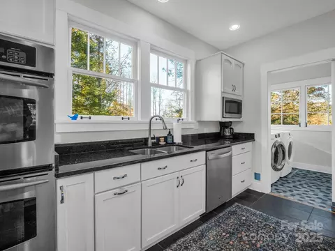Other - 96 Thomas St, Brevard, NC 28712 photo 3 of 10