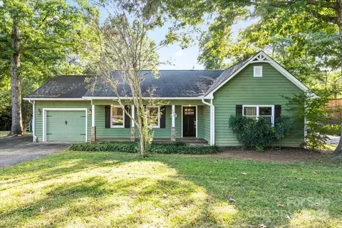 7918 Sarah Dr, Denver, NC 28037