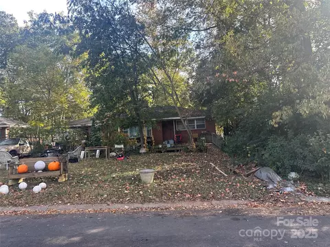 1314 Cortland E Rd E, Charlotte, NC 28209