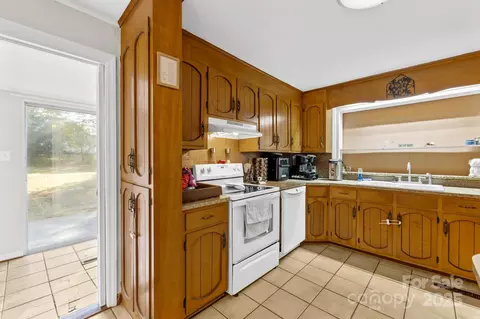312 E 26th St, Kannapolis, NC 28083 photo 15