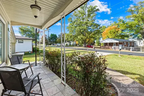 312 E 26th St, Kannapolis, NC 28083 photo 7