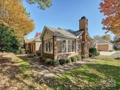 8465 Olde Troon Dr, Charlotte, NC 28277