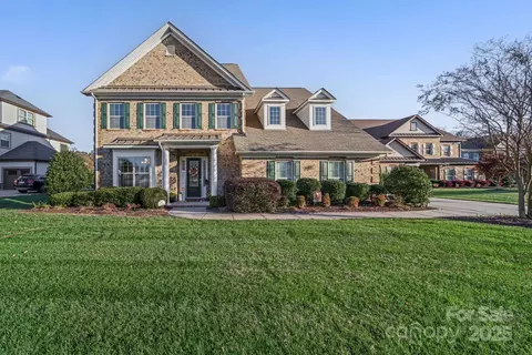 1314 Oleander Ln, Waxhaw, NC 28173
