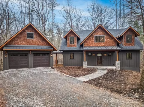 Exterior - 215 High Hemlock Trl, Brevard, NC 28712 photo 2 of 6