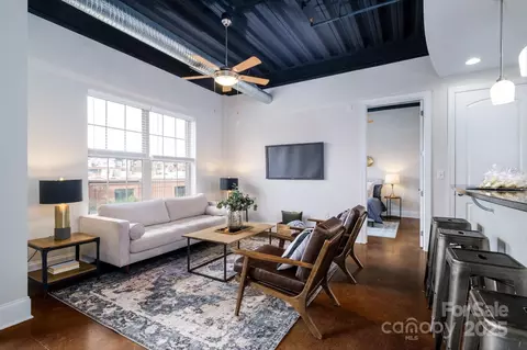 2338 Yadkin 203 Ave #203, Charlotte, NC 28205