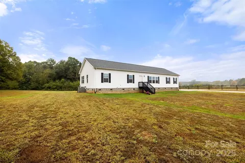 2282 Westbrook Rd, Edgemoor, SC 29712