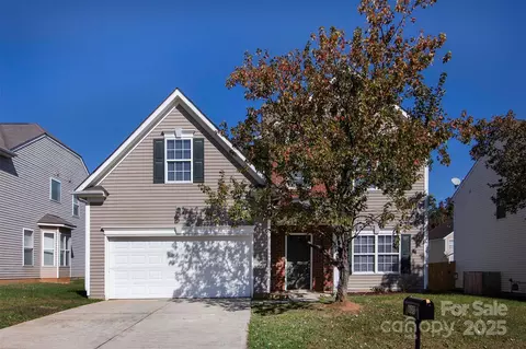608 Wrayhill Dr, Charlotte, NC 28262
