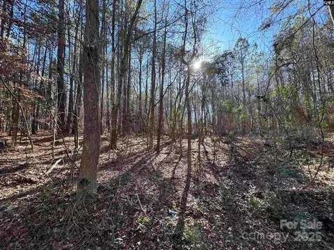 Theron Circle, Lancaster, SC 29720 photo 4